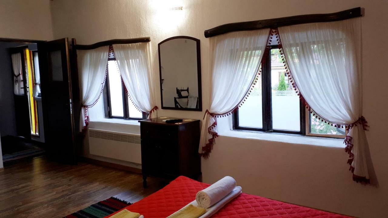 Hotel Babinata Kashta-Srebarna à Srebŭrna Extérieur photo