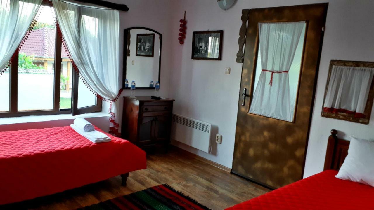 Hotel Babinata Kashta-Srebarna à Srebŭrna Extérieur photo